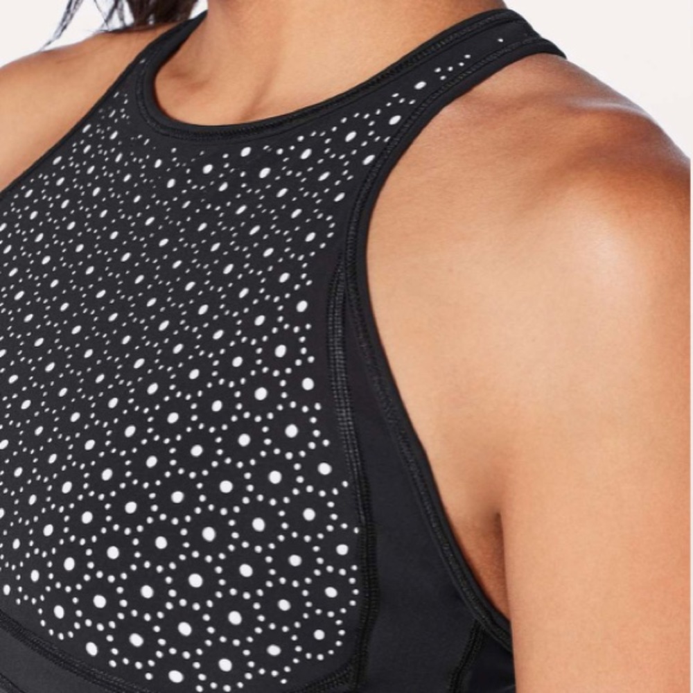 NWT • Lululemon • Colour Me Quick Sports Bra New - Picture 4 of 6
